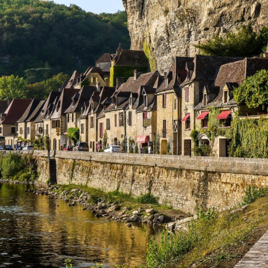 Belves proche du camping en Dordogne