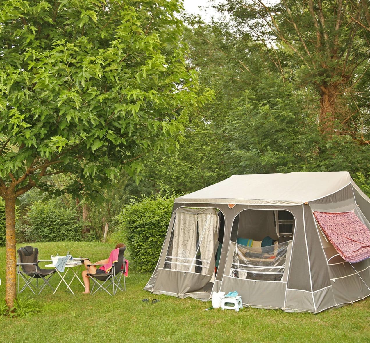 Emplacement de camping en Dordogne, Moulin de Paulhiac 4 étoiles près de Sarlat